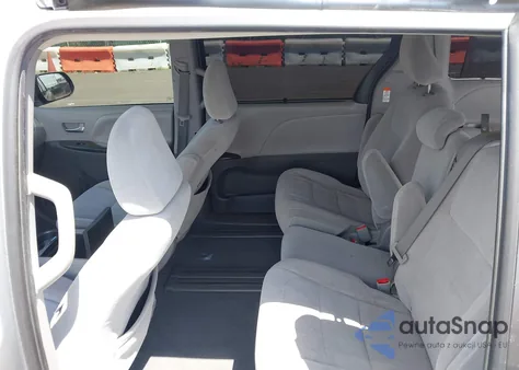 2020 Toyota Sienna Le из США, поврежденный, VIN 5TDKZ3DC0LS052900